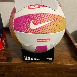 Nike 1000 Softset Volleyball